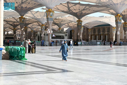 بـ 9 منصات رقمية و5730 موظفاً.. كيف تدير أمانة المدينة المنورة خدمات الحجاج ميدانياً؟