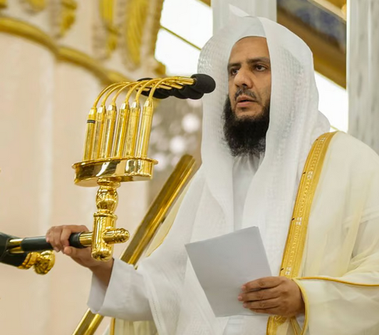 إمام وخطيب المسجد النبوي: المساجد بيوت الله وميدان الإيمان والأخوة والتزود للآخرة